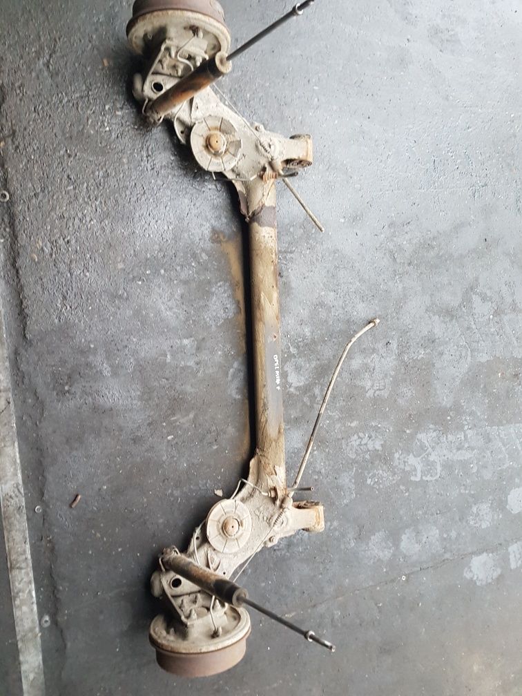 Belka tyl zawieszenia oś Opel Astra F kombi hatchback