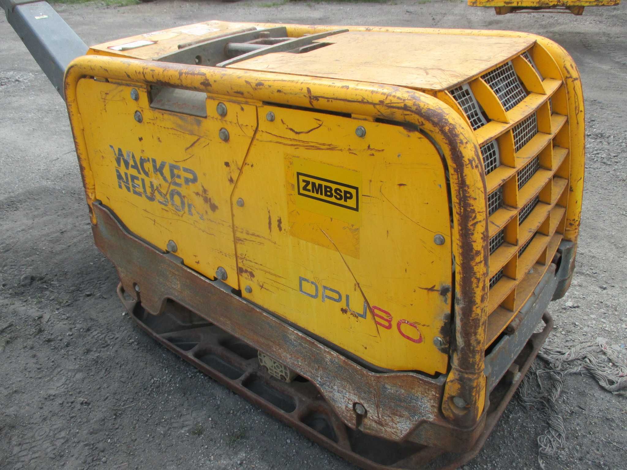 Zagęszczarka rewersyjna 750 kg Wacker Neuson DPU 80 Lem670