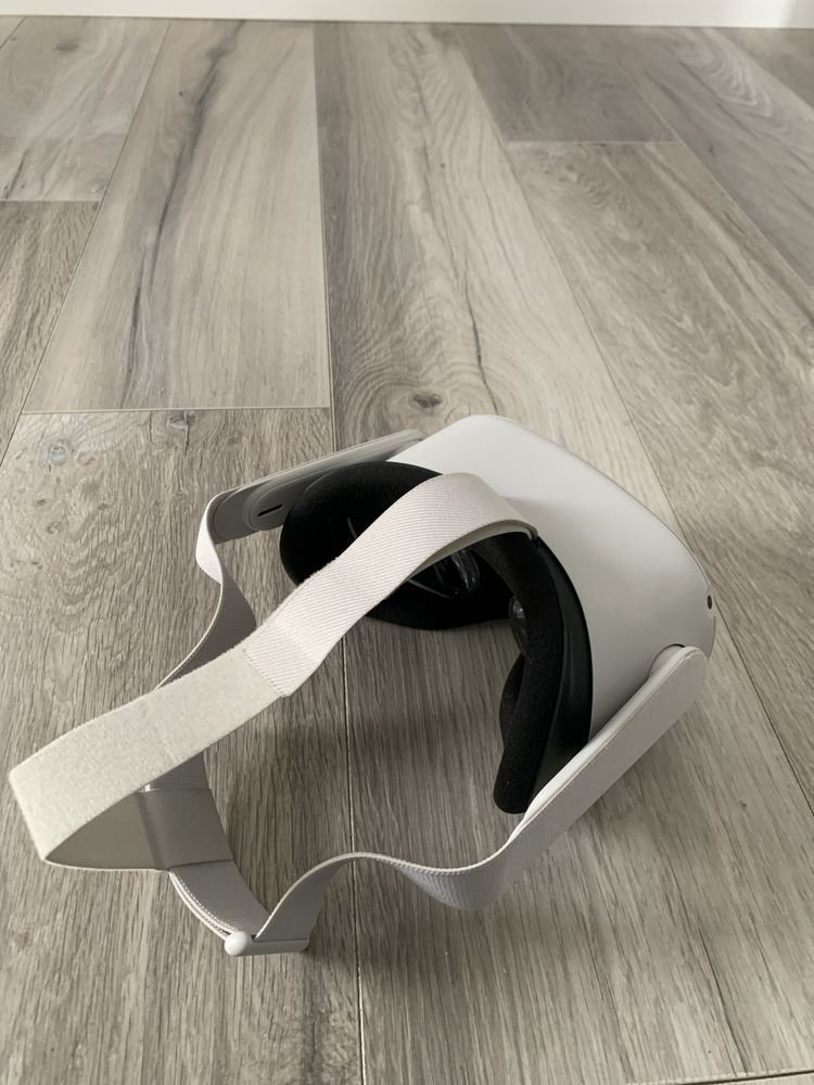 Oculus Quest 2 Sprawny + Link Cable