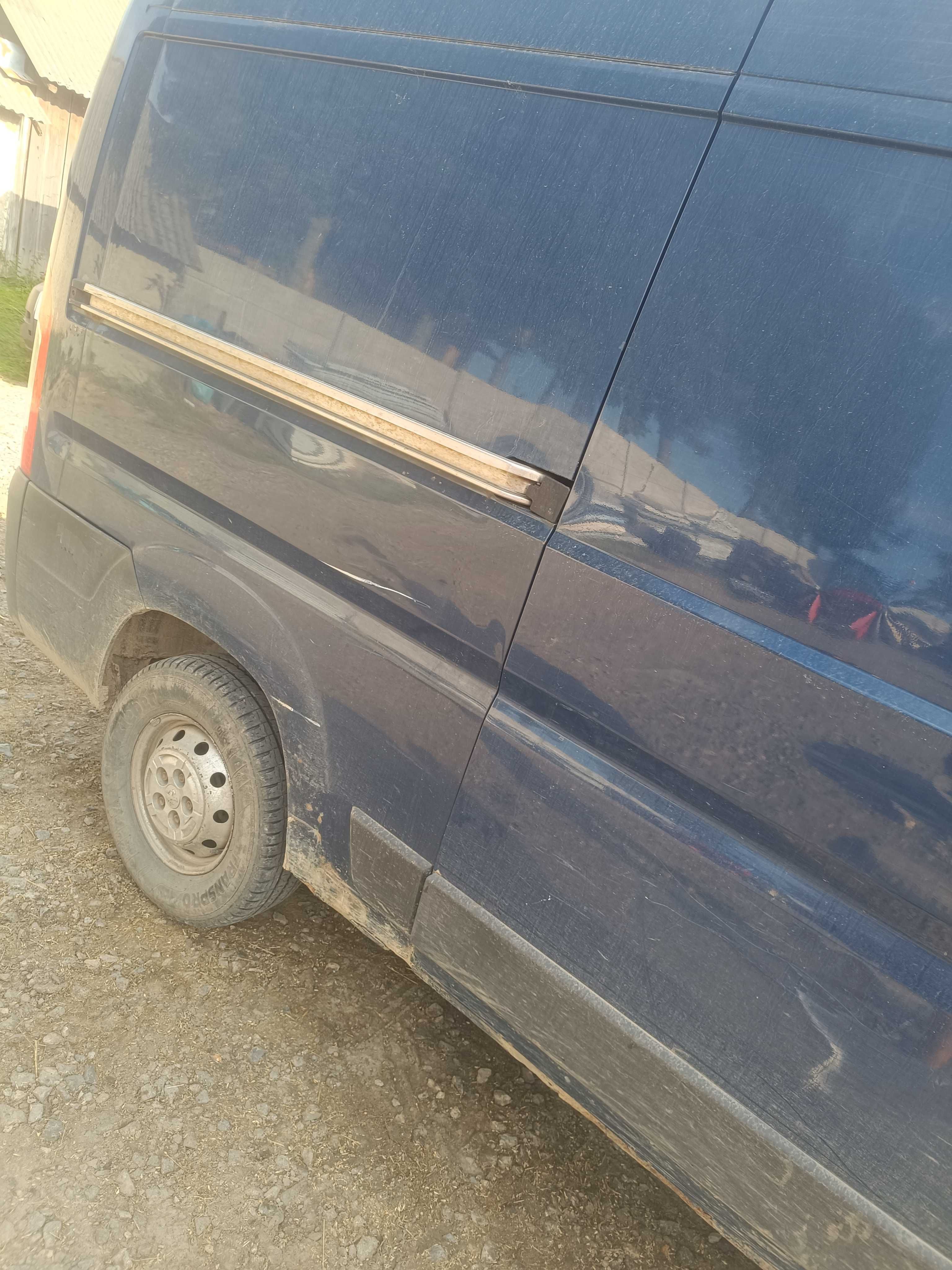 Peugeot boxer 2.2 2007 rok