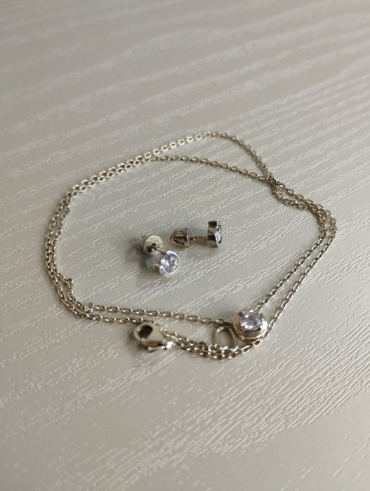 Продам серебряный комплект