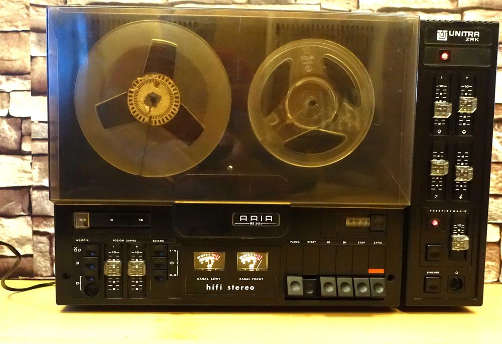 Magnetofon szpulowy Aria 2411 HI-FI UNITRA ZRK