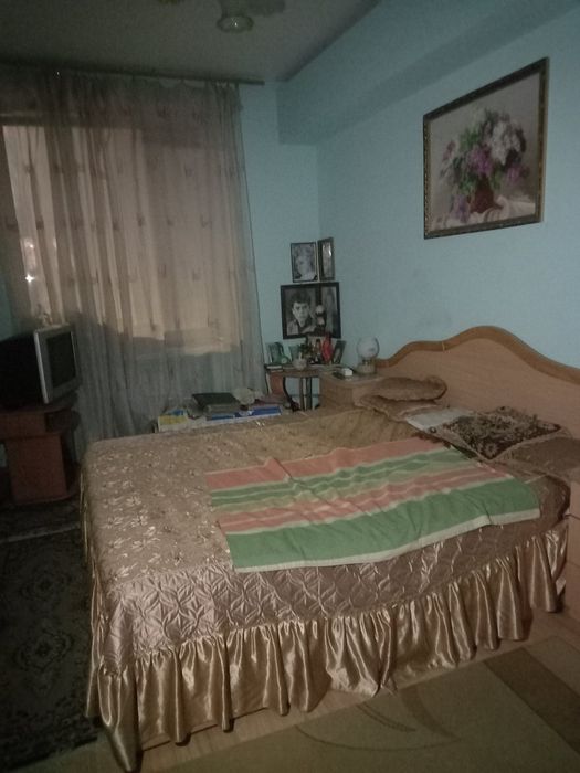 Сдам 2 ком. 2/5 в центре города