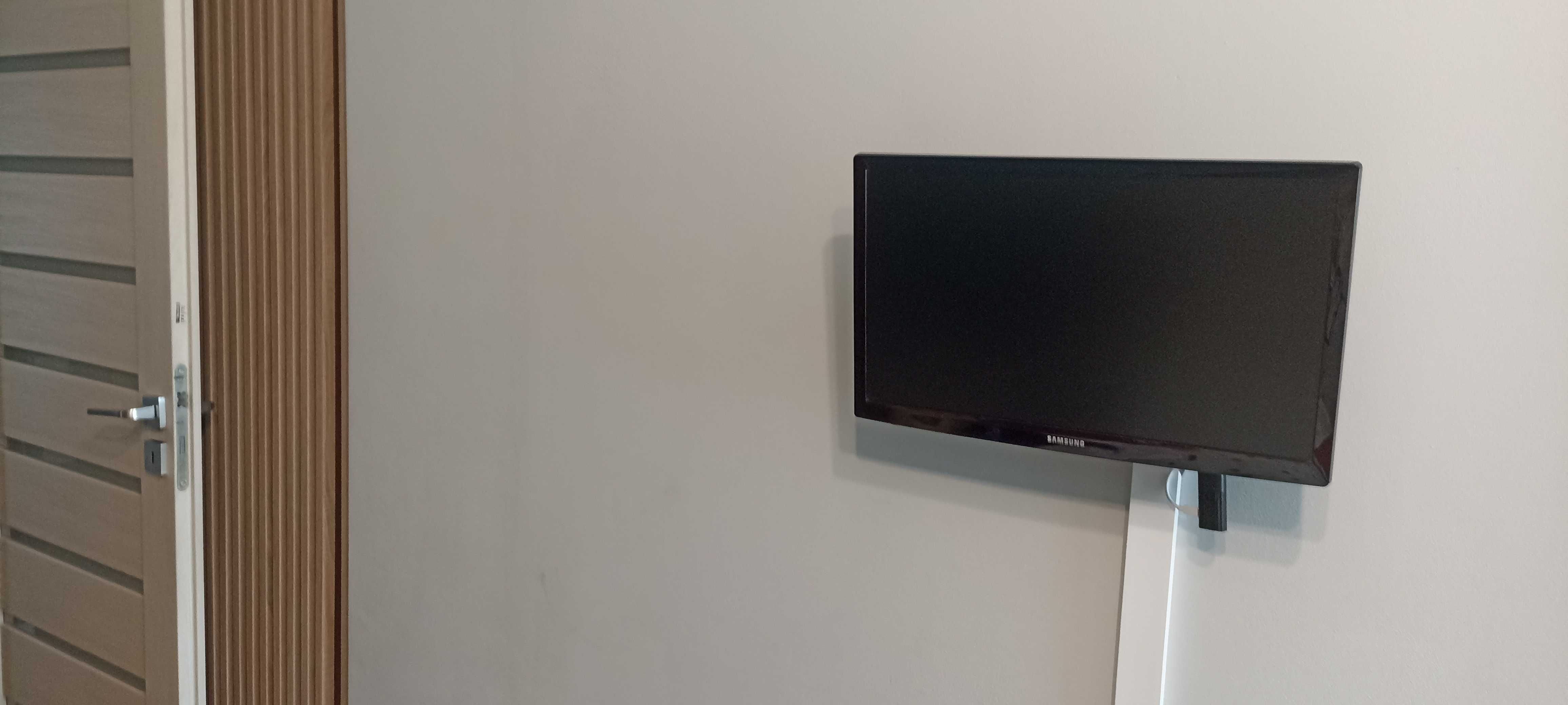 Telewizor Samsung LCD 22 cale nr UE22ES5000