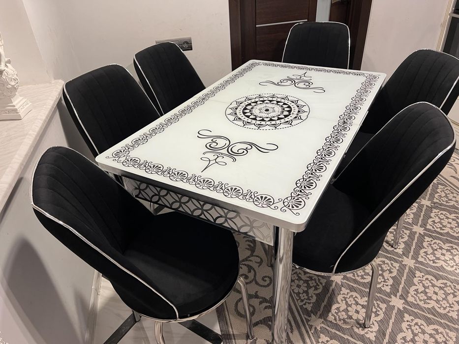 Стіл обідній кухонний розкладний 4/6 стільців. Золото