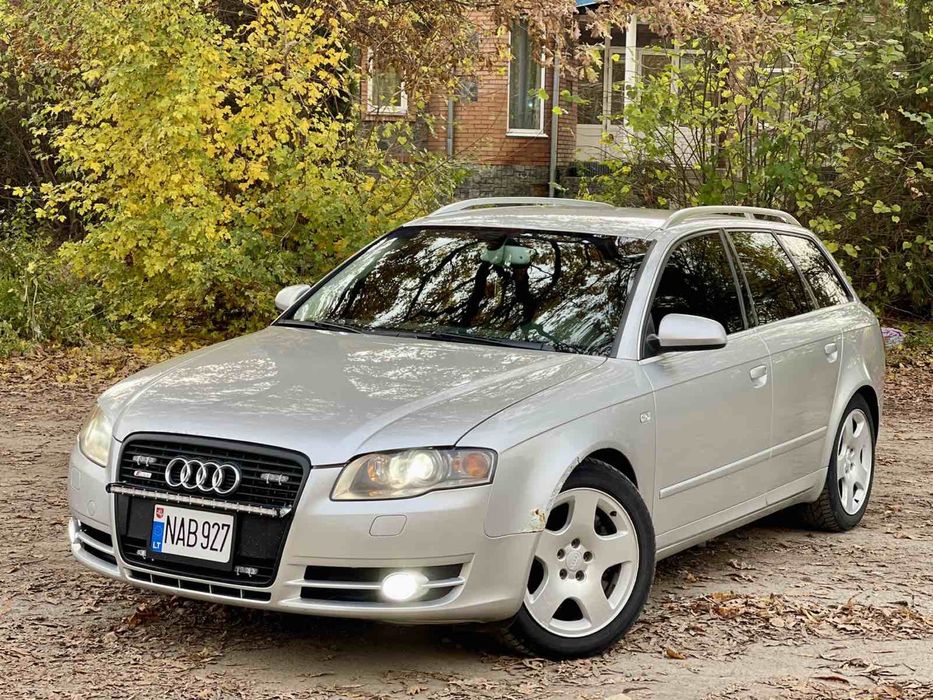 В продажі Audi a4b7 2007 рік випуску