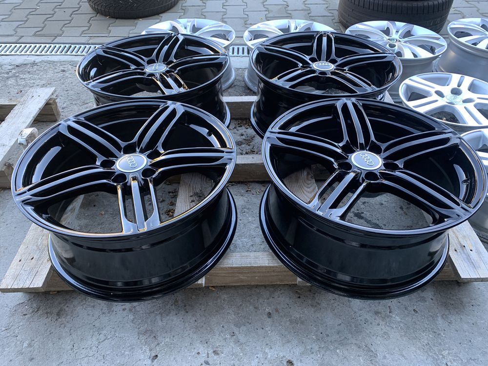 8jx18 et32 pompei s-line 5x112 jet black