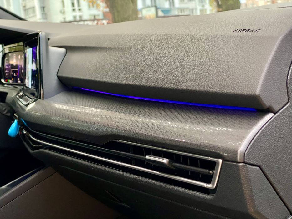 VW GOLF 8 GTE Плагін-Гібрид