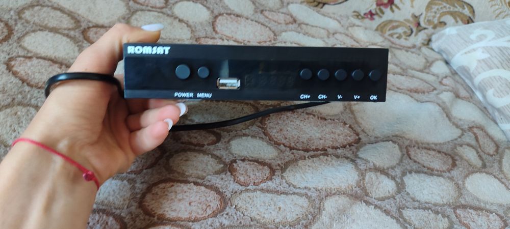 Продаж тюнера приставки Т2. ТОРГ