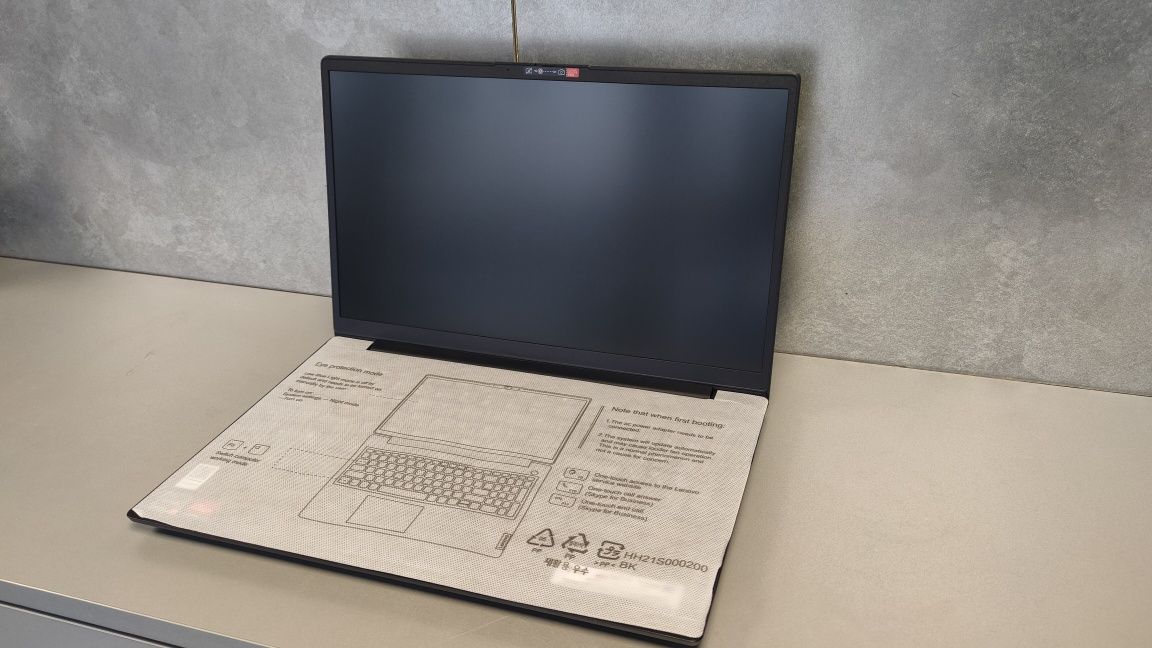 Laptop Lenovo V15 G2 ALC