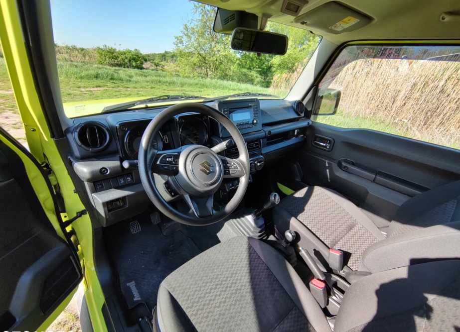 Бампер  SUZUKI  Jimny 2 18- розборка СУЗУКІ Джимні ДЖИМІ