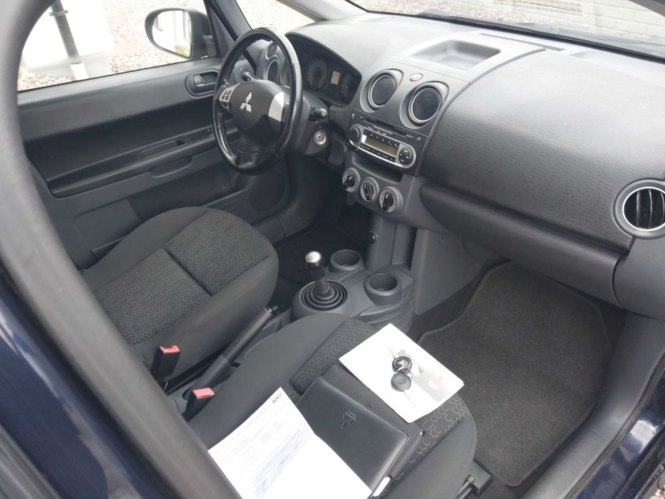 Mitsubishi Colt  1,3 Klimatyzacja 5 Drzwi Zarejestrowany