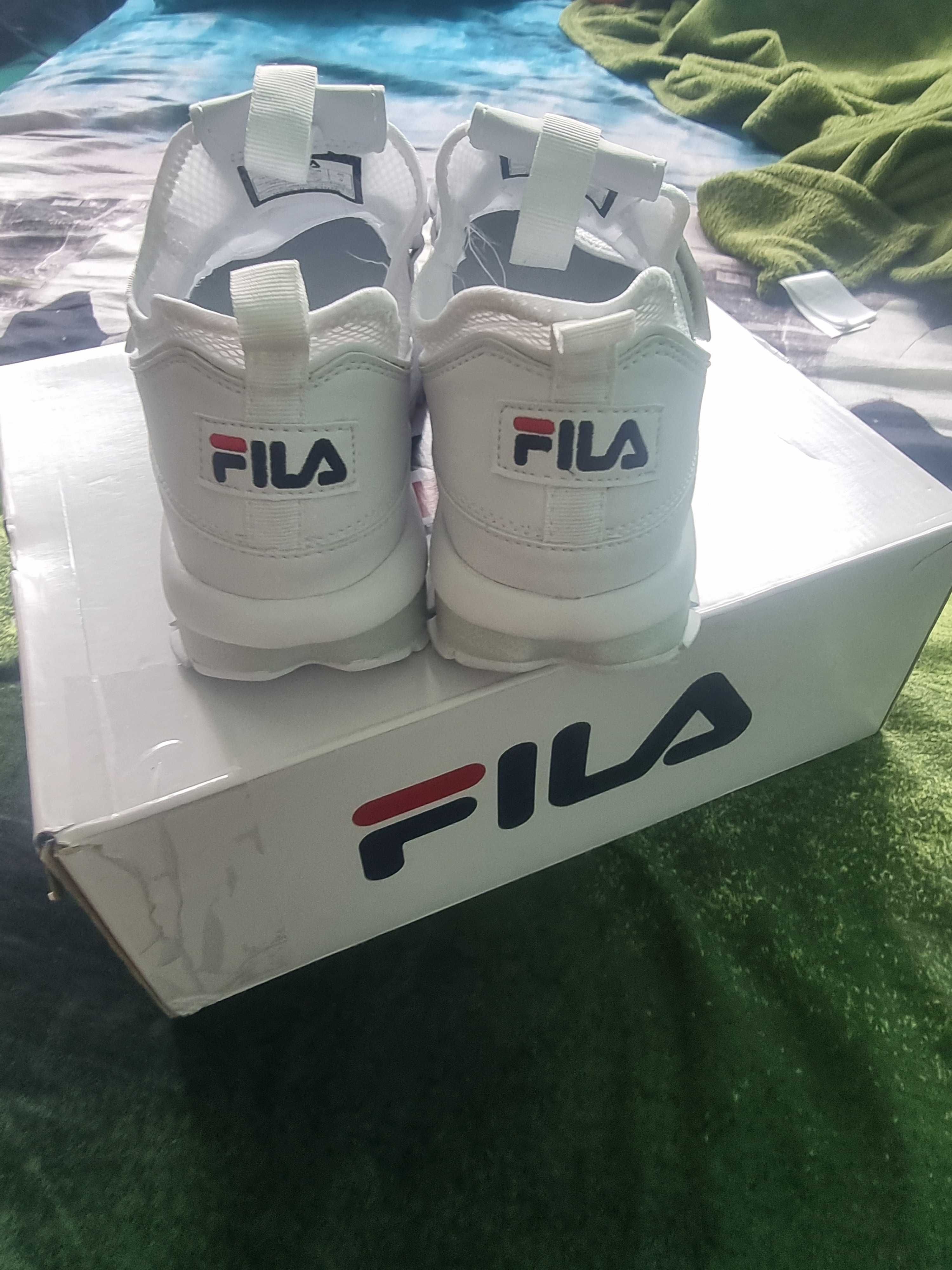 Buty damskie Fila wkładką 26 cm