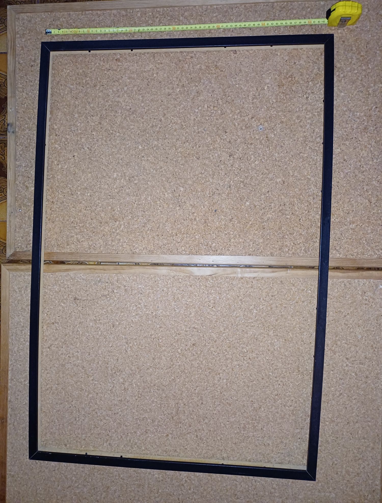 Conjunto de 4 moldura pretas, várias medidas nas fotos.