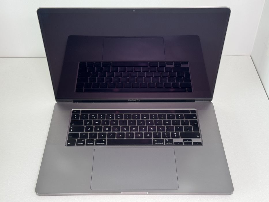 MacBook Pro 16 (A2141) - i7/32GB/512GB - faktura VAT 23%