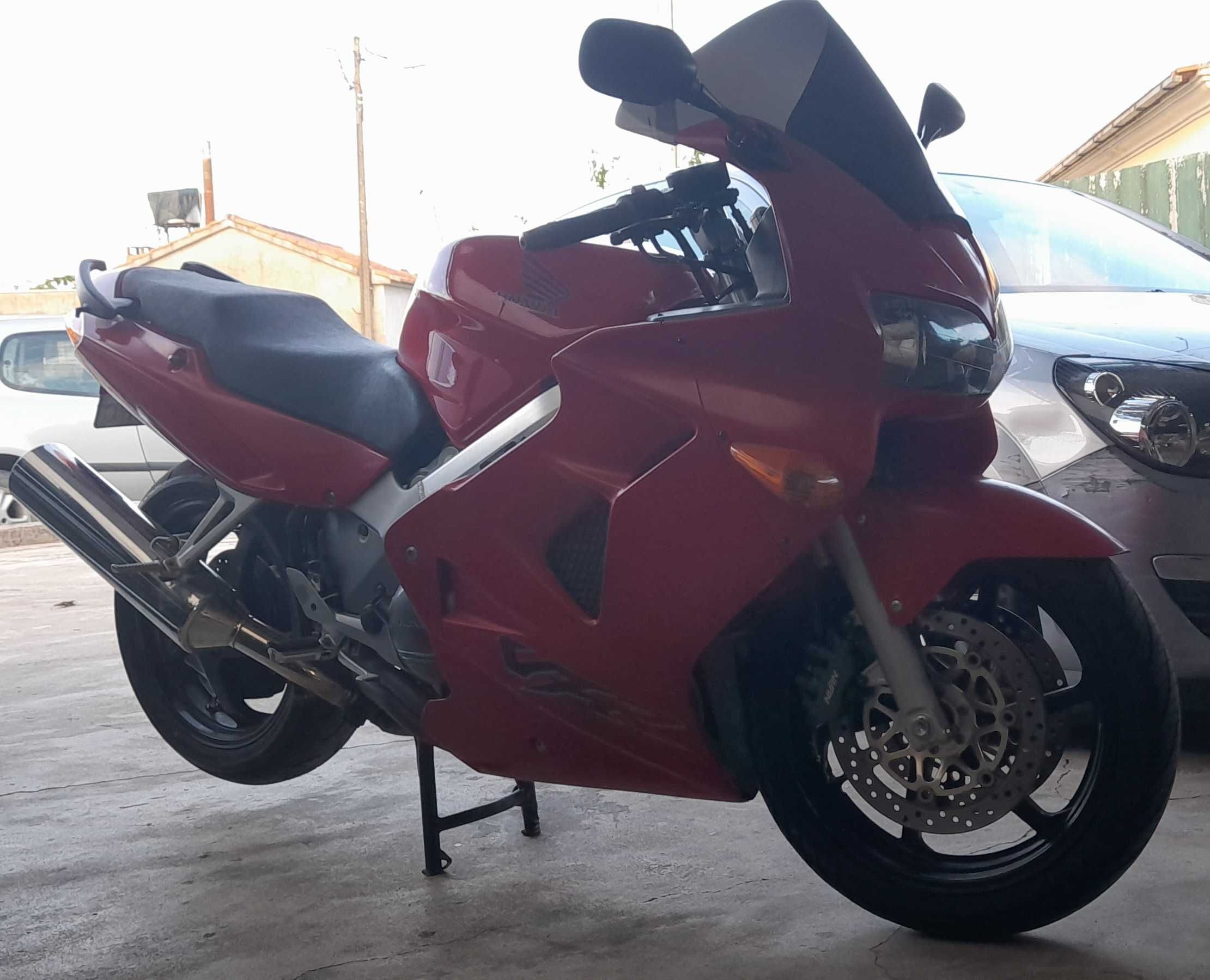 Honda VFR 800 FI V4