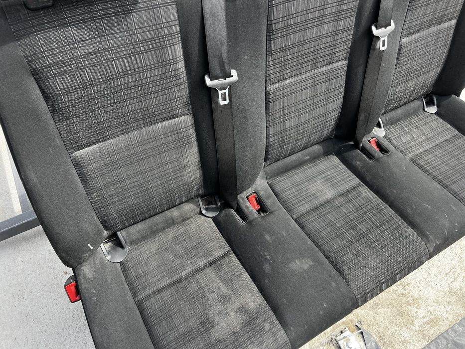 Siedzenia Kanapa Trzyosobowa Mercedes Sprinter 906