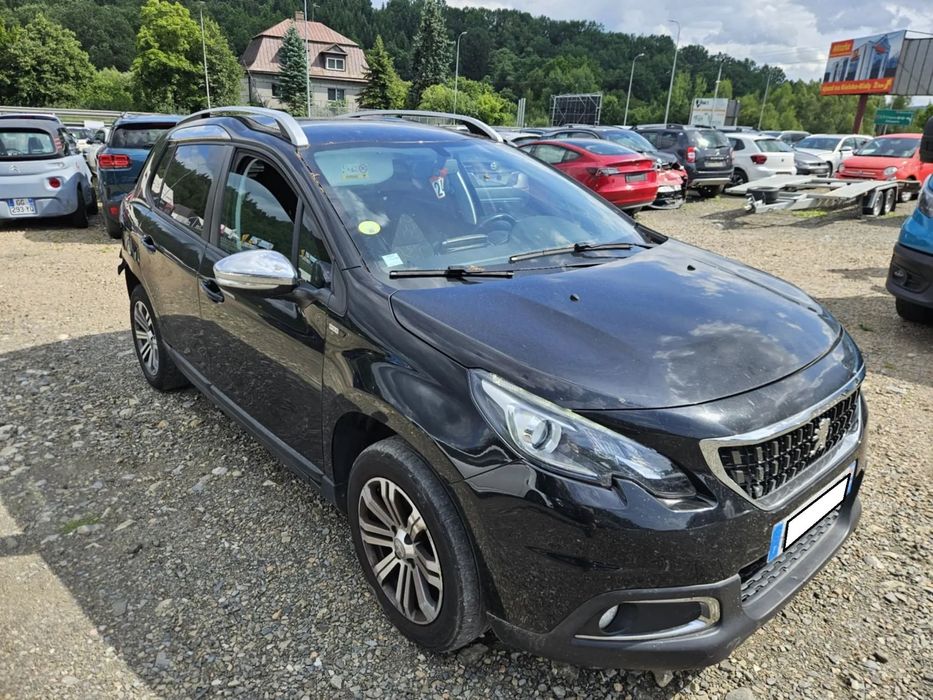 Peugeot 2008 1.6 DIESEL 2017 rok / uszkodzony / Francja