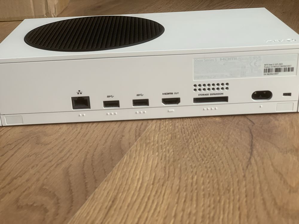 Xbox Series S 512gb - Como Novo + 3 meses game pass