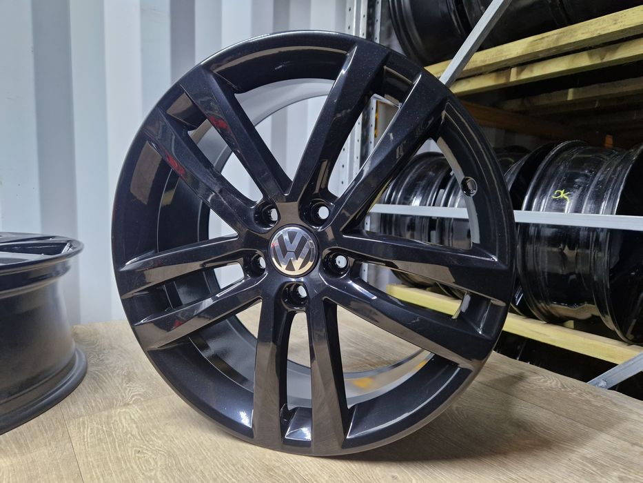 Felgi 18 Vw golf passat touran caddy 5x112 7.5j et 51  os 57.1