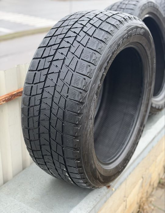 Продам шини BRIDGESTONE BLIZZAK 285/50/20