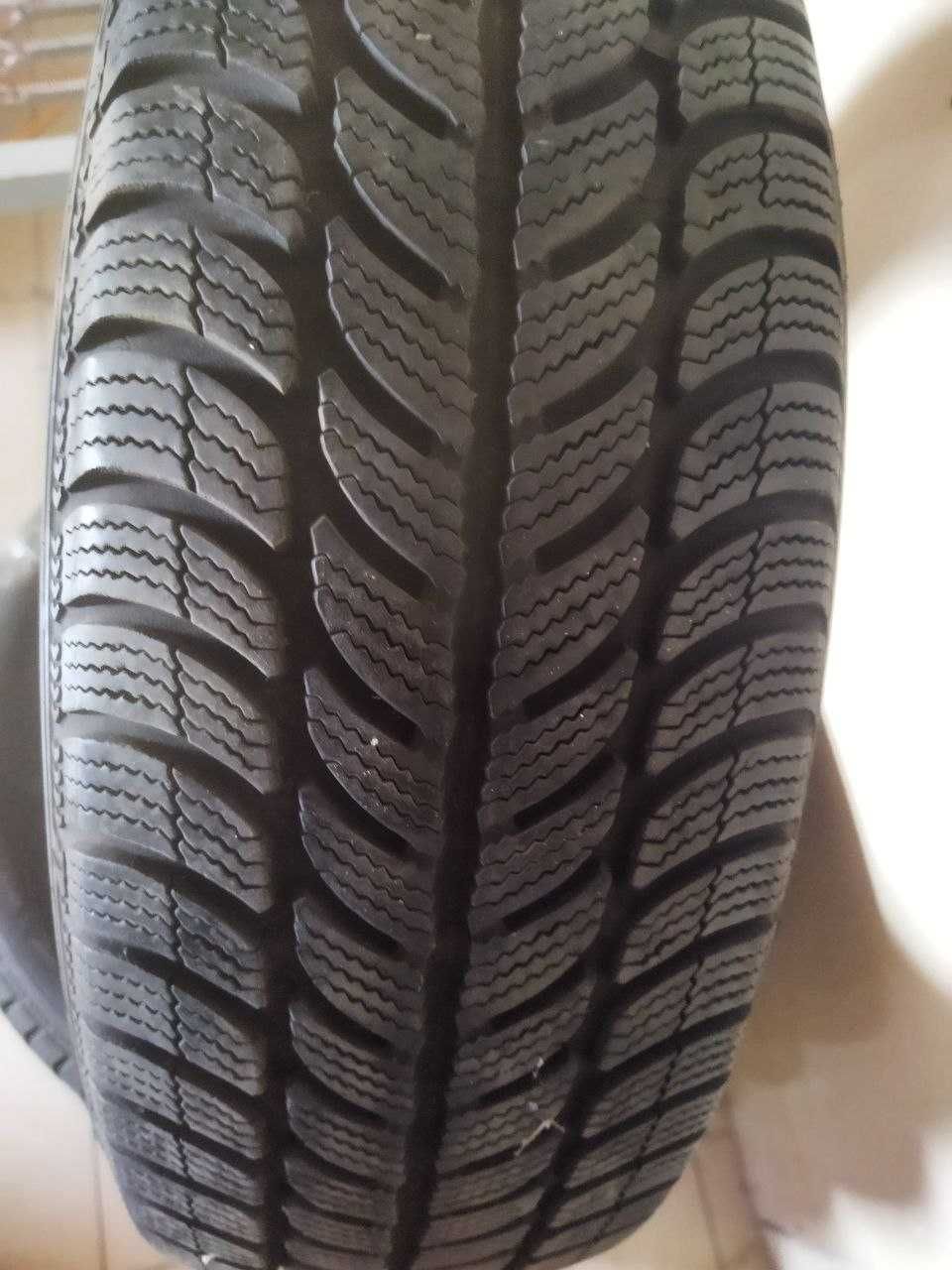 Пара шин б/у 185/60R15 84T Sava Eskimo S3+