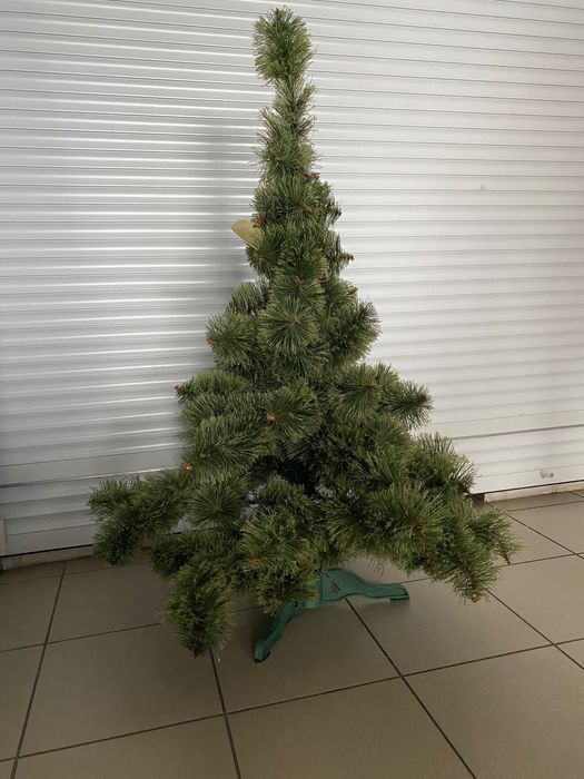 Ялинка патріотична 1.80, сосна 1,40