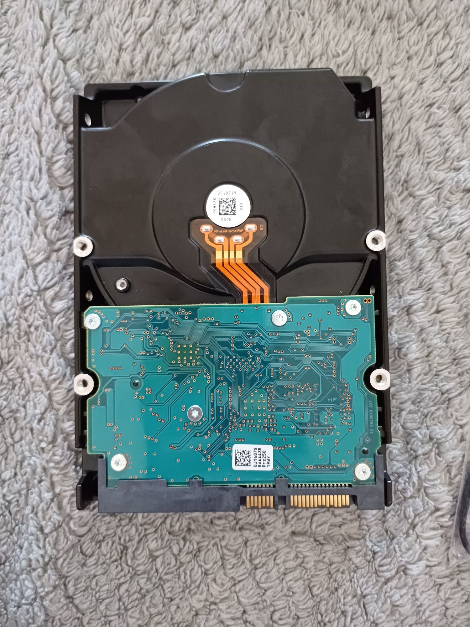 Dysk twardy 3.0TB