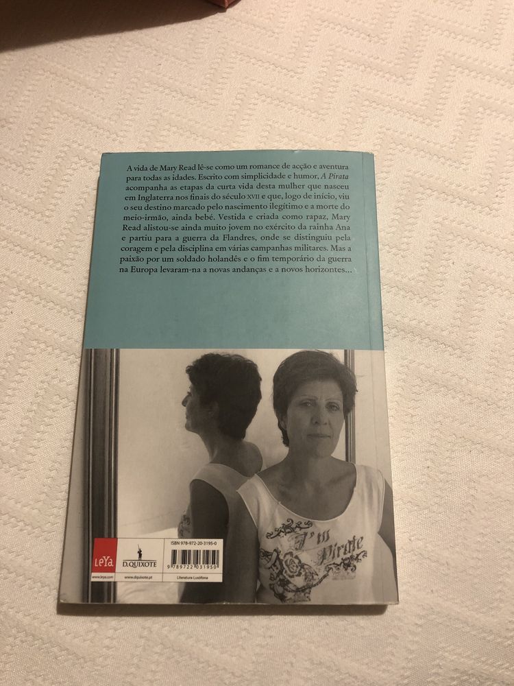 Livro A Pirata- Luísa Costa Gomes