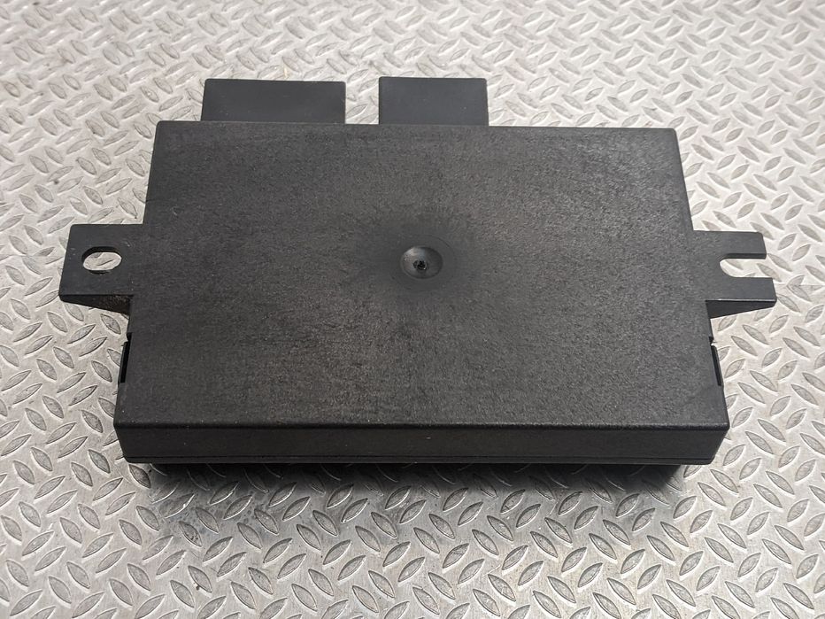 Блок фаркопа Вольксваген Touareg 2007-2010 GP модуль Туарег Розборка