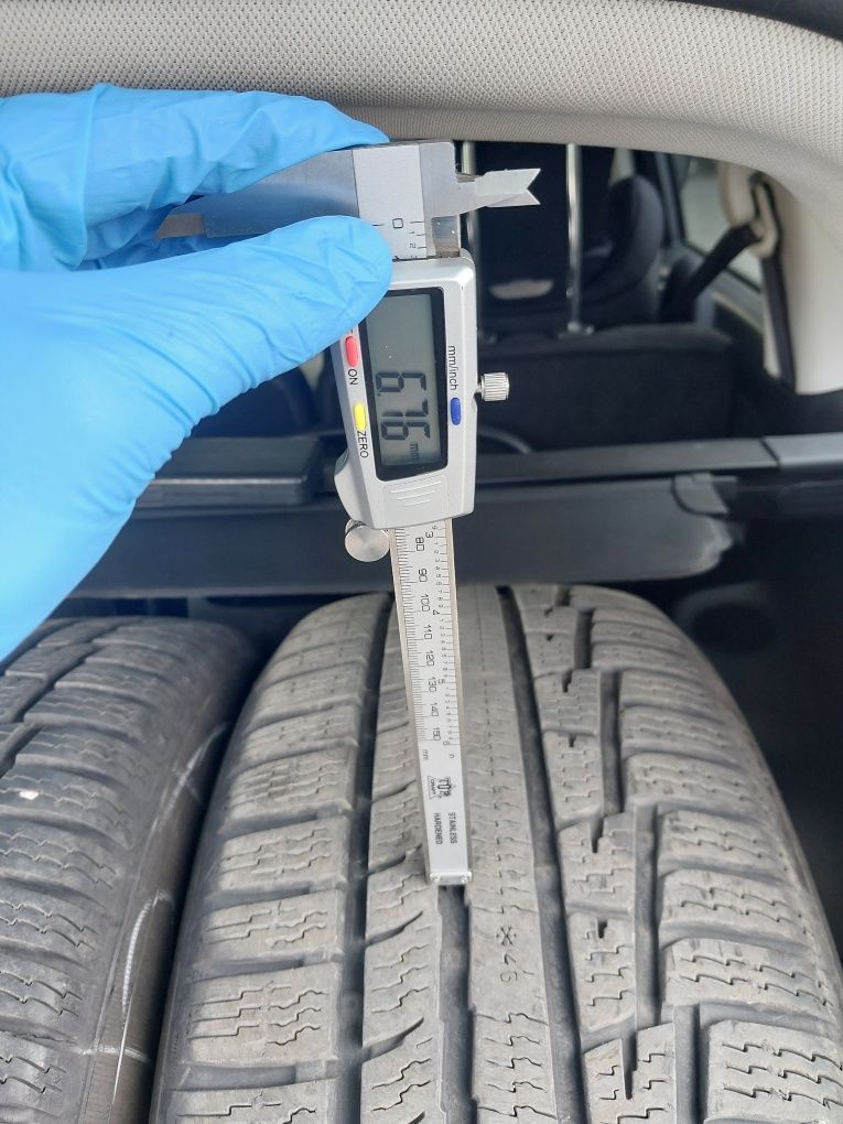 Opony Nokian 235 55 r17 XL Zimowe 6-7mm