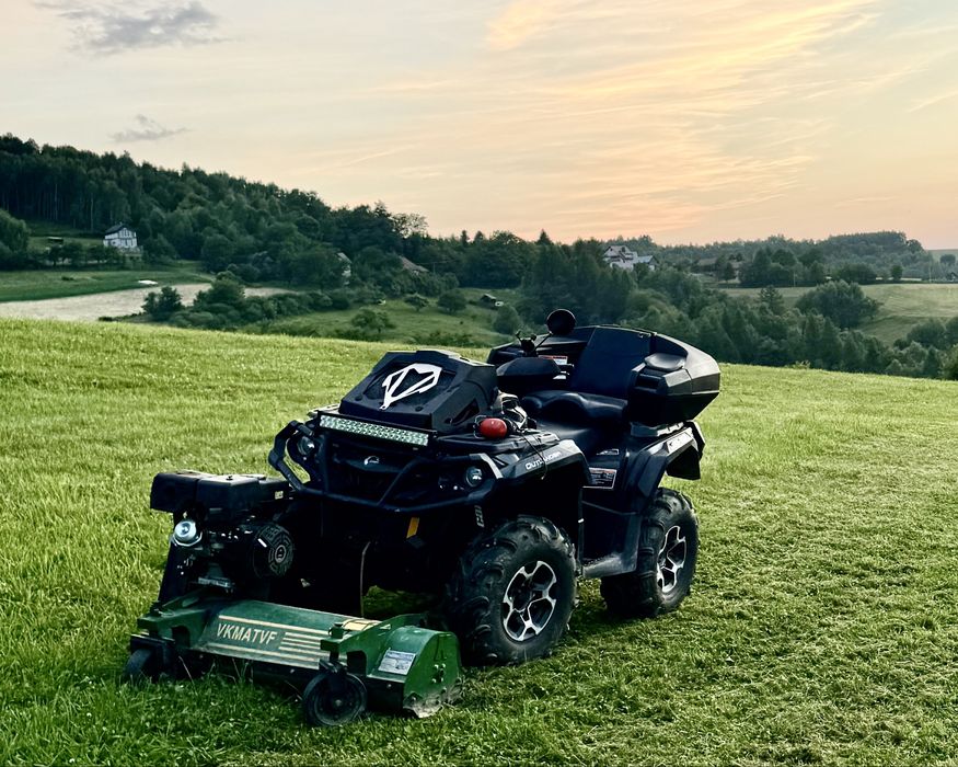 Can-Am Outlander 1000R + kosiarka bijakowa, Zarejestrowany