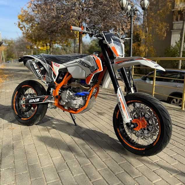 Мотоциклк GEON GNS 300 NB Motard