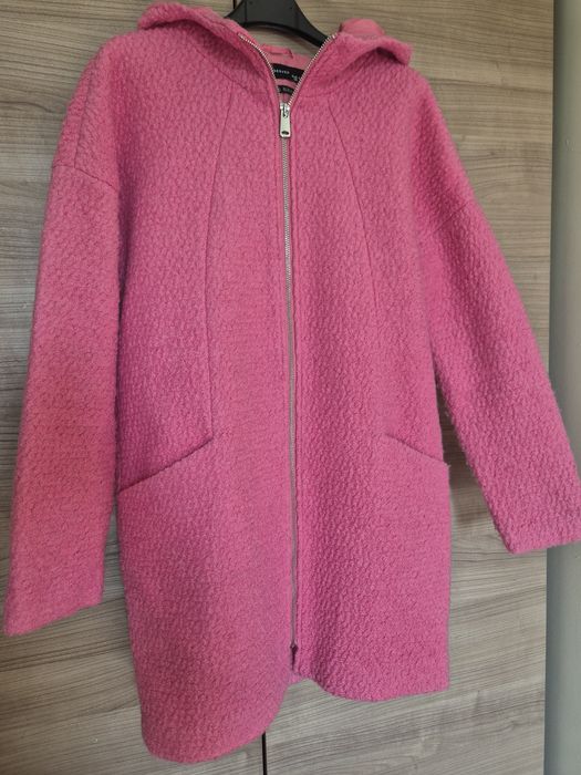 Różowy płaszcz z kapturem, Reserved, r. S-L