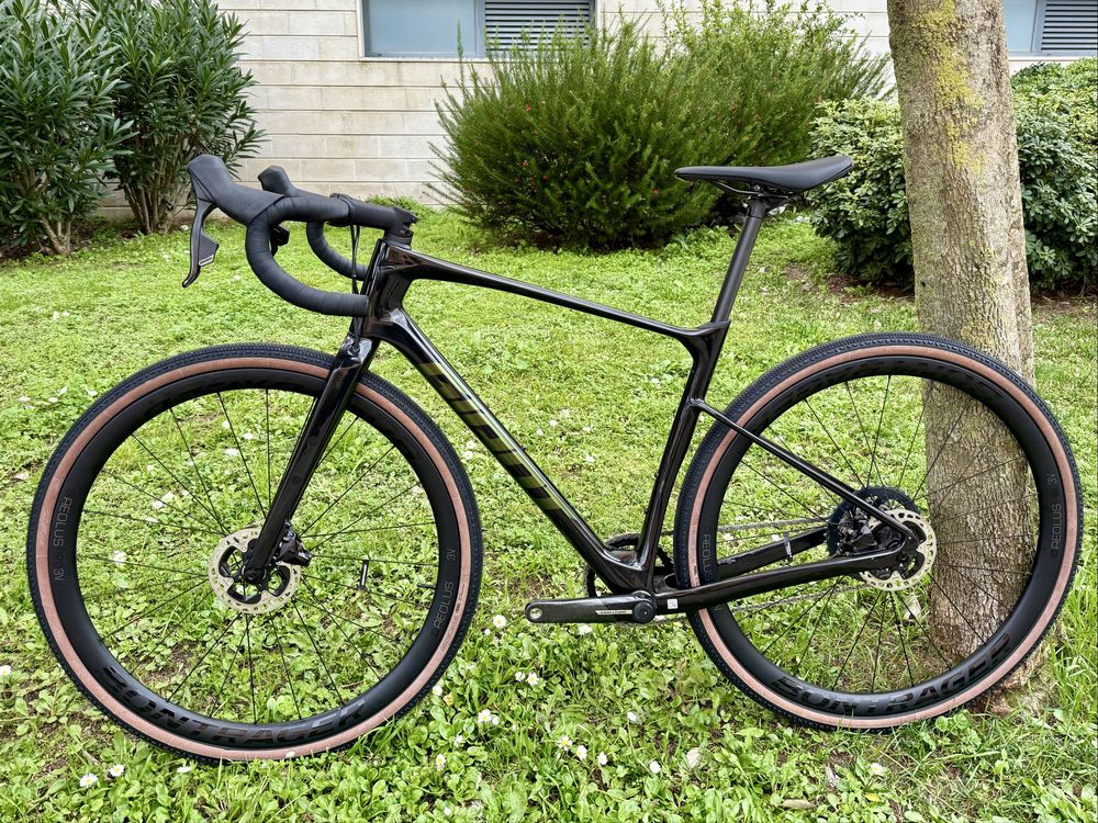Bicicleta Gravel Giant Revolt advanced - tamanho M