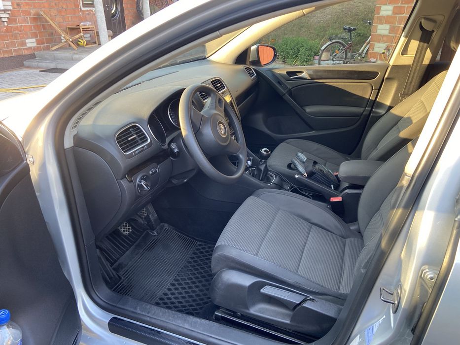 Volkswagen Golf 6 хетчбек