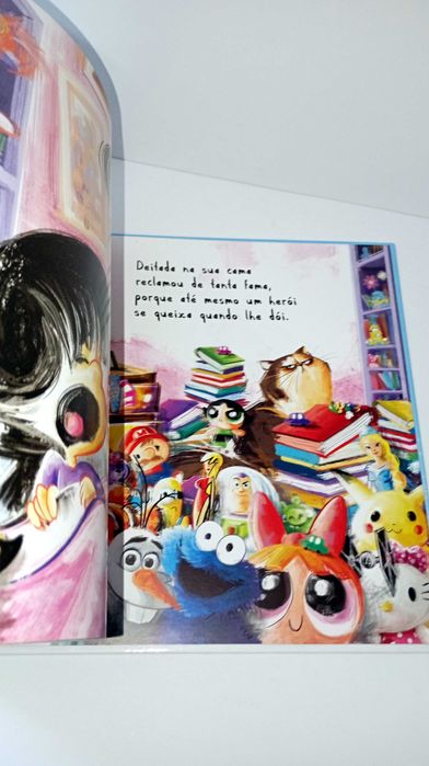 As Incríveis Aventuras da Super-Miúda (livro + CD)