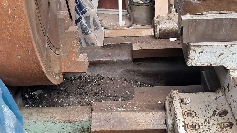 164 токарый ( ДИП-400 ) РМЦ-3000мм. (25грн. за 1кг.)