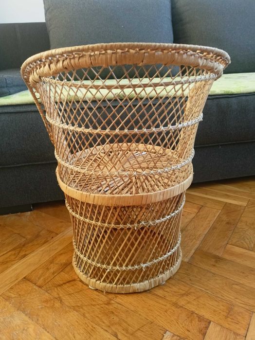 Wiklinowy fotel dla dziecka