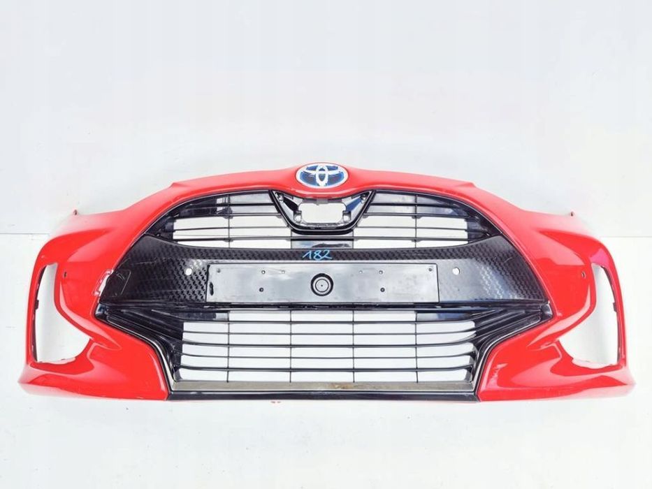 Toyota Yaris IV 4 19- HYBRID Zderzak przód przedni