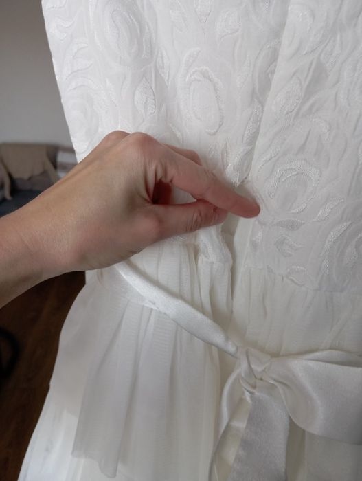 Piękna sukienka na komunię