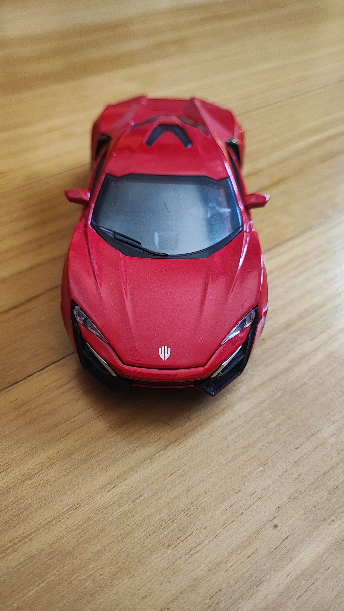 Carros miniatura 1:32 e 1:36