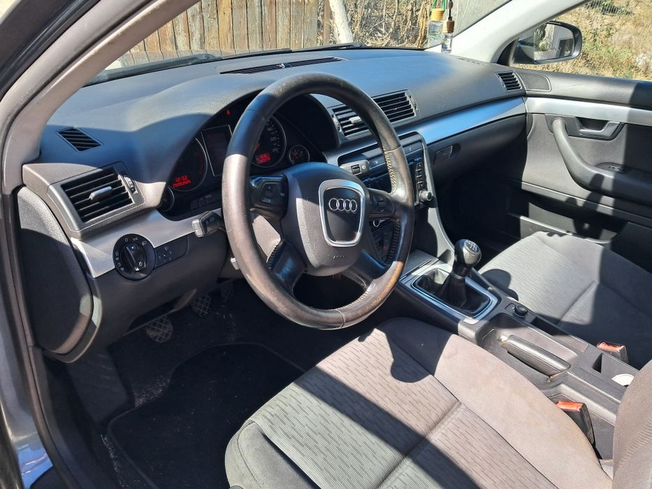 Audi A4 sline  2.0  ,  170cv   em bom estado geral