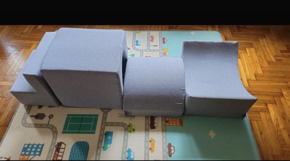 Piankowy plac+ basen z kulkami Kiddymoon