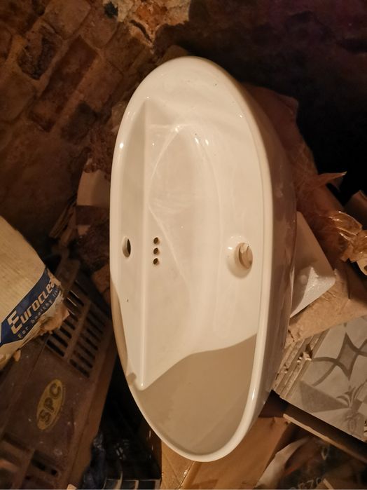 Umywalka nablatowa lub podwieszana marki ikea