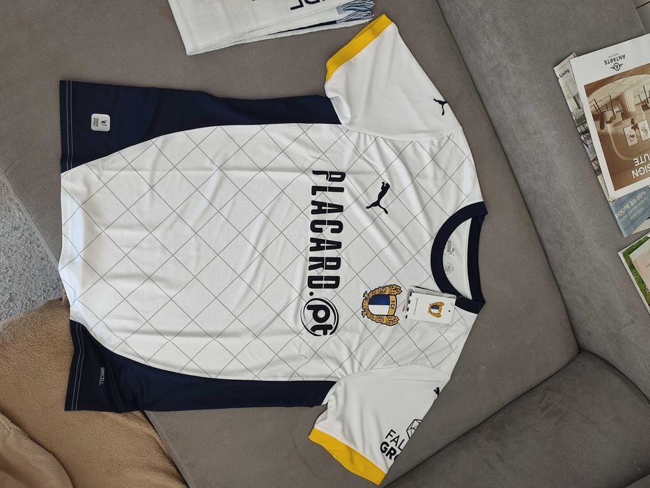 Camisola Oficial Futebol Clube Famalicão
