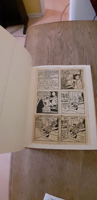 Hergé dessinateur, 60 anos.