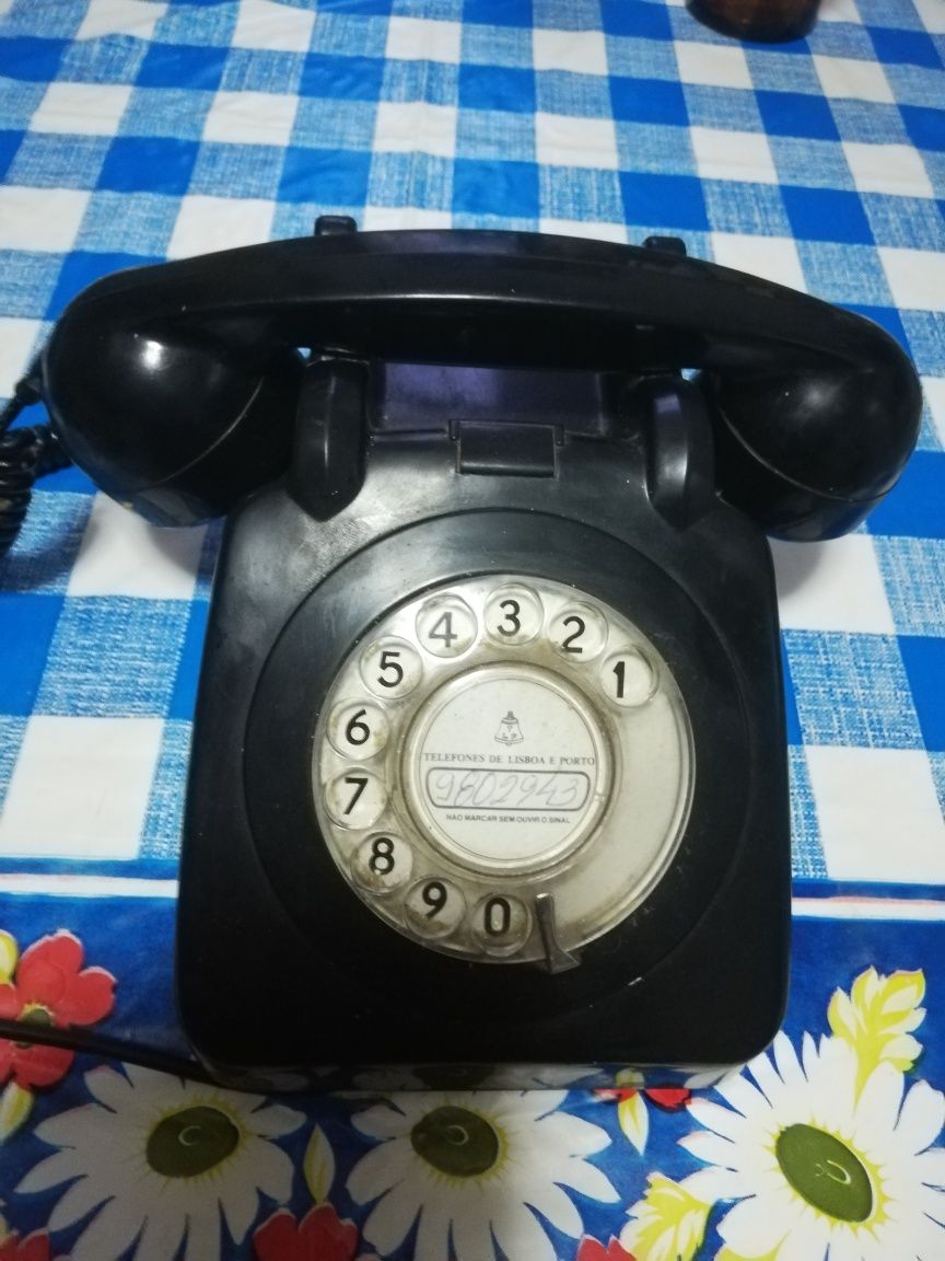Balanças/ferros/telefone vintage