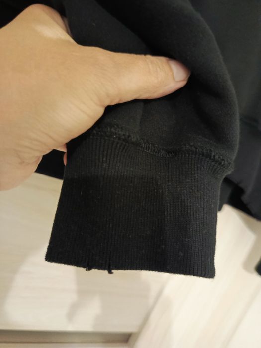 Piękna bluza z kapturem ciepła