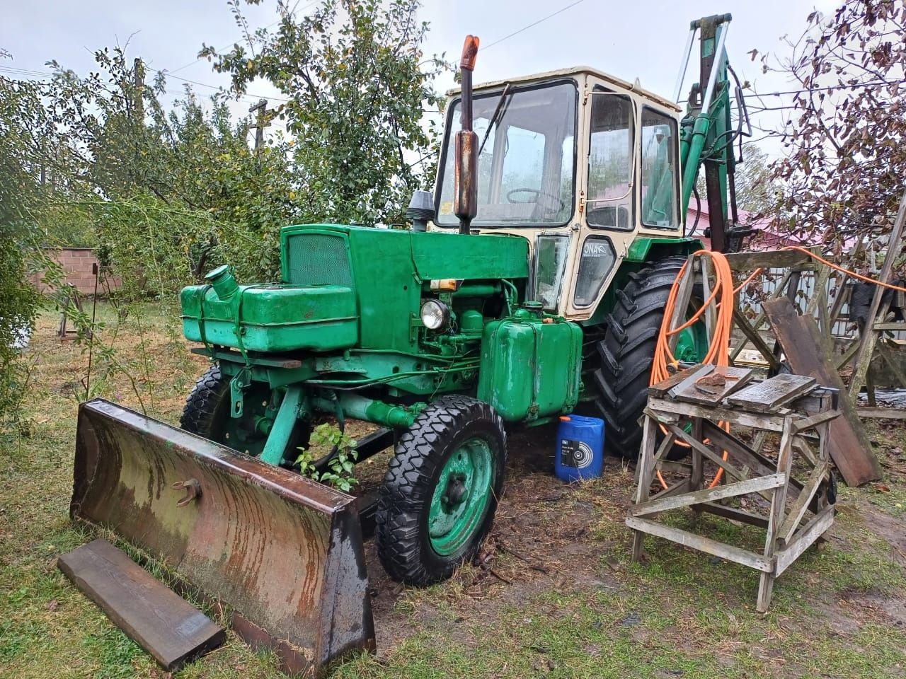 Продам екскаватор